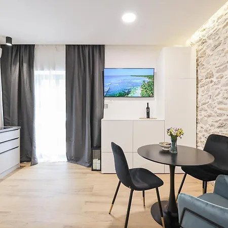 Apartment Monsignore Zadar